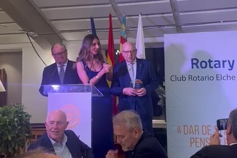 2025. Rotary Club. Reconocimiento por su destacada labor, compromiso y dedicación